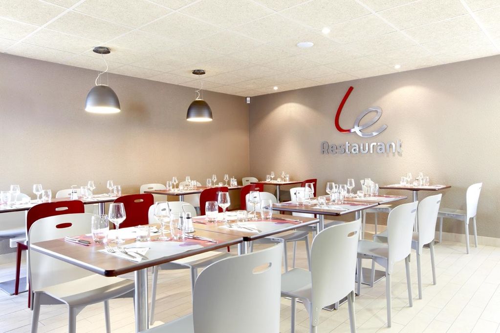 Campanile Nantes ~ Saint-Herblain Restaurant billede